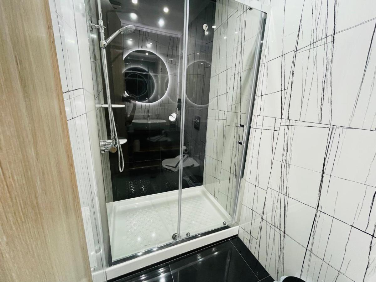 Xenios Suites Ligourio Bagian luar foto