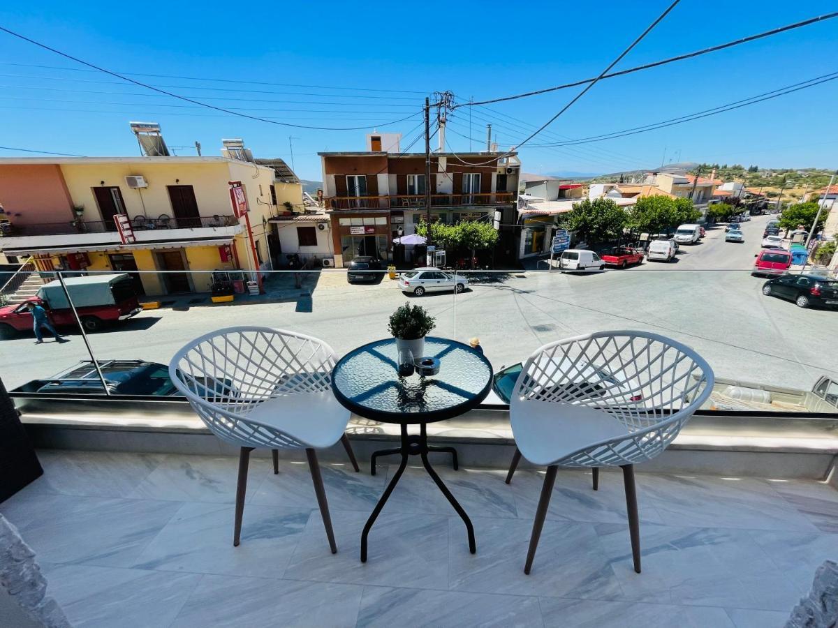 Xenios Suites Ligourio Bagian luar foto